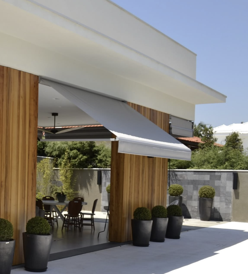 Toldo Pivotante